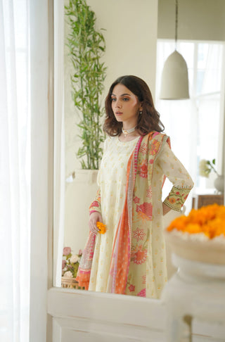 Manto's Printed Women Cream Anarkali with Urdu Calligraphy Paired with Hayaat Mint Green Dupatta