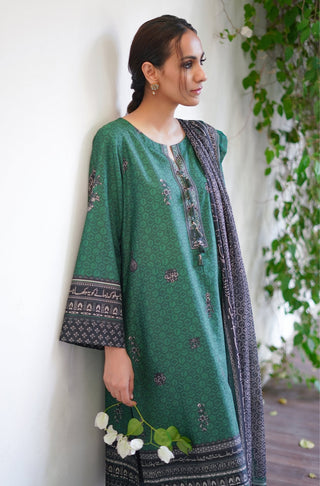 Manto Women's Stitched 2 Piece Matching Lawn Uraan Green & Black Co-ord Set Calligraphed with Words of Kaif Moradaabadi