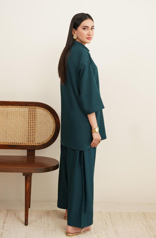 Raya Solid Teal Co-ord set is made from ultra-soft wash and wear material featuring short shirt with collar and placket details and shalwar with relaxed fit