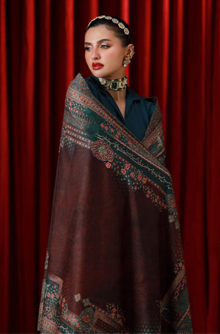 Manto's Unisex Double Sided Velvet Shawl with Urdu Calligraphy of Poetry by Behzad Lucknavi