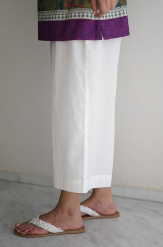 Shopmanto, wear manto uae clothing brand, manto ready to wear women plain wide leg loose solid white cambric lawn culotte trouser eastern relaxed fit elastic waistband pull on pants