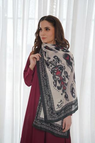 Shopmanto, Pakistani Urdu calligraphy clothing brand, wear Manto ready-to-wear women's Dastoor Swiss Lawn scarf featuring Jigar Moradabadi's poetry in hijab-friendly design, available in black and red.