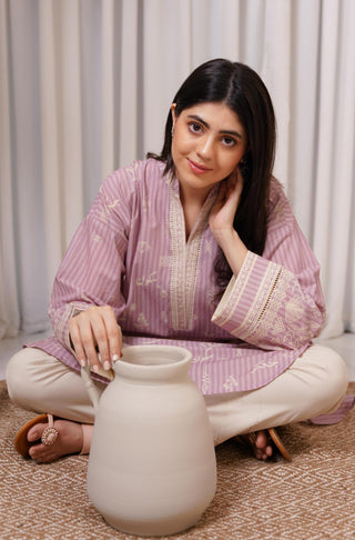 Shopmanto, wear manto, manto clothing brand, manto pakistan, ladies clothing brand, urdu calligraphy clothing, wear manto urdu calligraphy one piece lawn soft lilac sukoon kurta for women, urdu kurta lawn collection, women lawn kurta