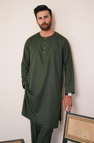 Shopmanto, wear manto, manto clothing brand, manto pakistan, ladies clothing brand, urdu calligraphy clothing, wear manto men's wear wash n wear solid 2 piece emerald green lucknow kurta pajama