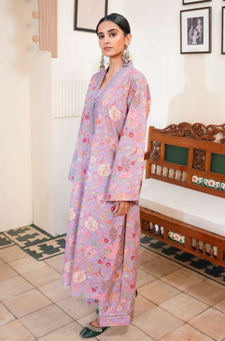 Shopmanto, wear manto, manto clothing brand, manto pakistan, ladies clothing brand, urdu calligraphy clothing, wear manto women ladies lawn kurta for spring summer, manto two piece lawn lilac and green gulnaar coord set for women, spring summer season, lawn collection