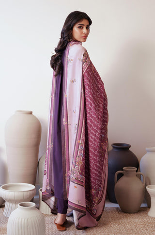 Shopmanto, wear manto, manto clothing brand, manto pakistan, ladies clothing brand, urdu calligraphy clothing, manto urdu calligraphy women phool odhni plum and lilac dupatta shawl, manto scarves, manto stole, manto odhnis